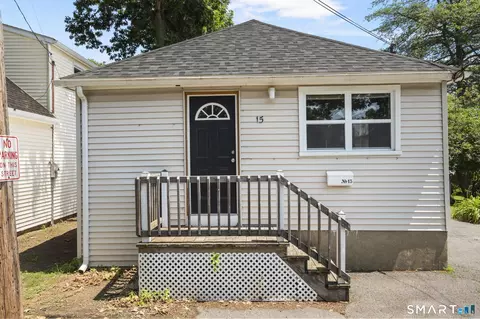 15 Peak Ave, Milford, CT 06460
