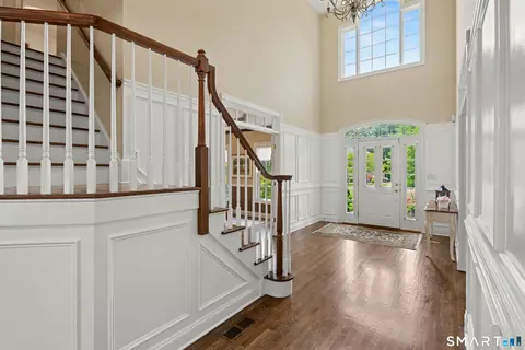 Entry Way - 41 Grindstone Ln, Monroe, CT 06468 photo 1 of 2