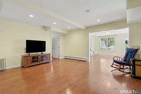 Living - 41 Grindstone Ln, Monroe, CT 06468 photo 6 of 7