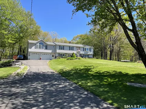 63 Straitsville Rd, Prospect, CT 06712