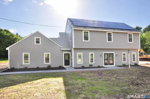 398 Chamberlain Hwy, Berlin, CT 06037