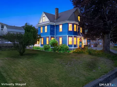 110 Church St, Putnam, CT 06260