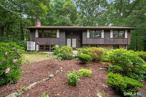 379 Riley Mountain Rd, Coventry, CT 06238