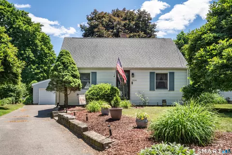 1924 Main St, East Hartford, CT 06108