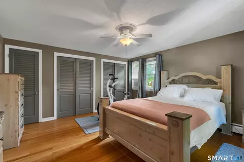 Bedroom - 211 Maple Ave, North Haven, CT 06473 photo 8 of 8