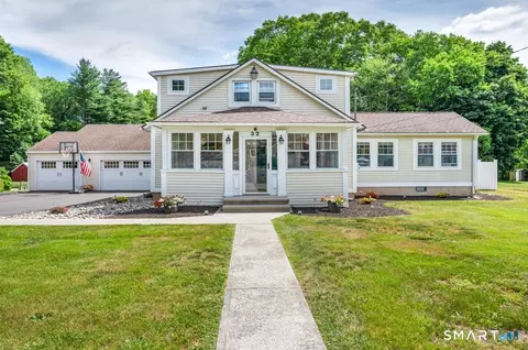 32 Franklin Rd, Cromwell, CT 06416