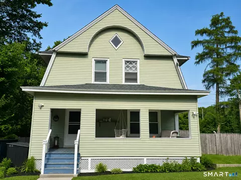 171 Old Norwich Rd, Quaker Hill, CT 06375