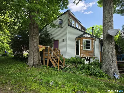 59 Lake View Dr, Ashford, CT 06278