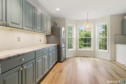 1505 Sienna Dr #1505, Danbury, CT 06810