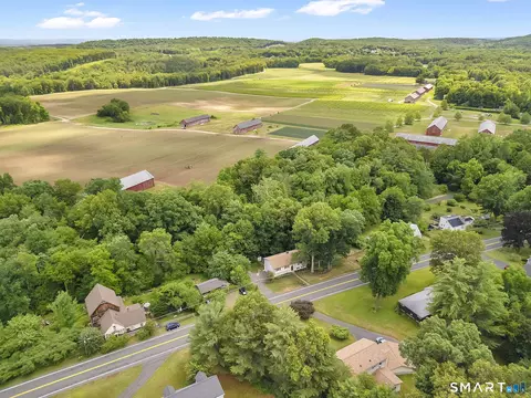 20 North Rd, East Granby, CT 06026