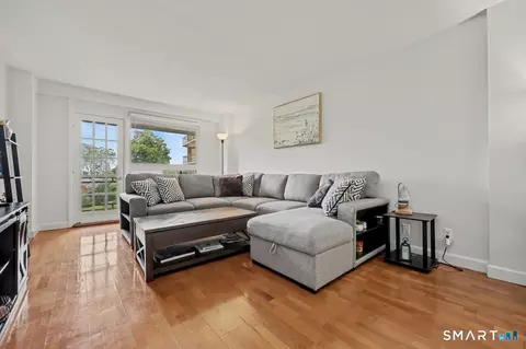 91 Strawberry Hill Ave #533, Stamford, CT 06902