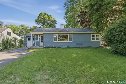 62 Douglas Dr, Meriden, CT 06451