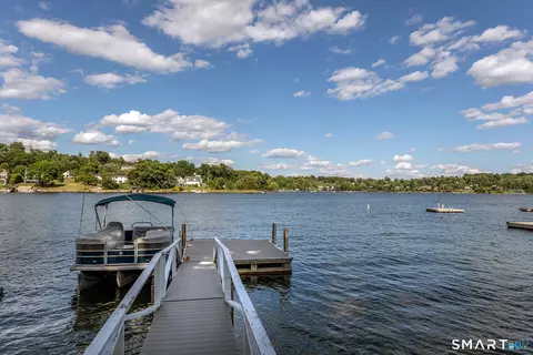 View/Area - 52 Arrowhead Rd, Brookfield, CT 06804 photo 2 of 2