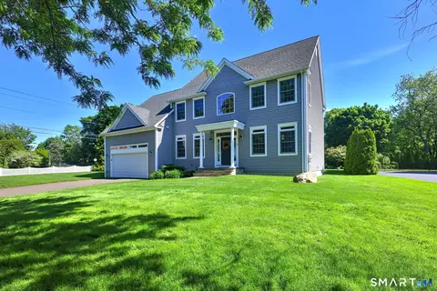 5 Randy Rd, Milford, CT 06461