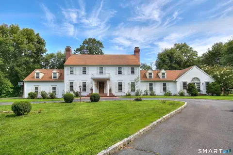 220 Stonewall Ln, Fairfield, CT 06824