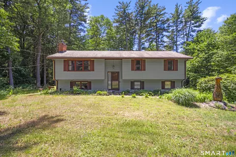 81 Buttles Rd, Granby, CT 06035