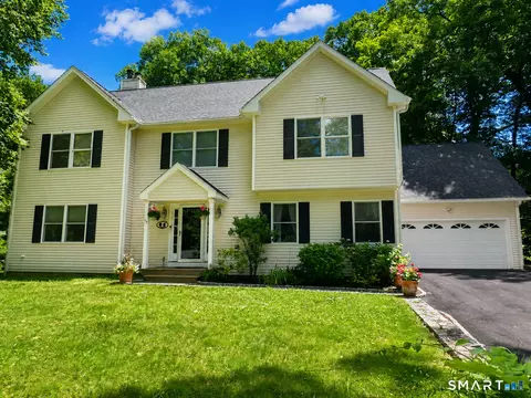 95 Bart Rd, Monroe, CT 06468