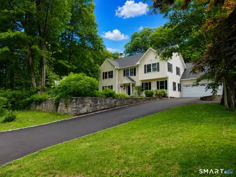 Exterior - 95 Bart Rd, Monroe, CT 06468 photo 2 of 12