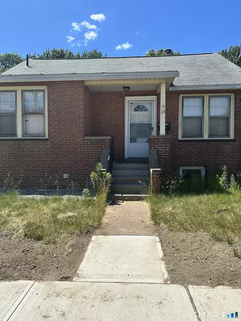 15 Summer St, Enfield, CT 06082