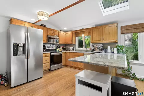 Kitchen - 4 Eagle Rd, Norwalk, CT 06850 photo 2 of 4