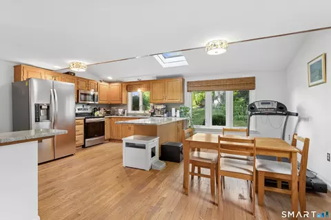 Kitchen - 4 Eagle Rd, Norwalk, CT 06850 photo 1 of 4