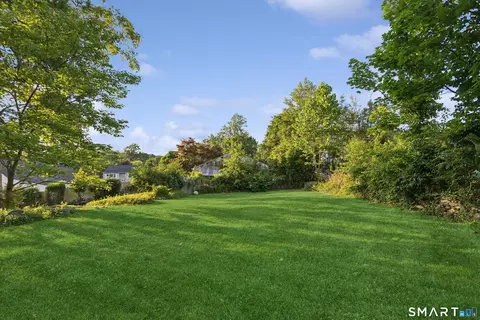 Exterior - 4 Eagle Rd, Norwalk, CT 06850 photo 14 of 16