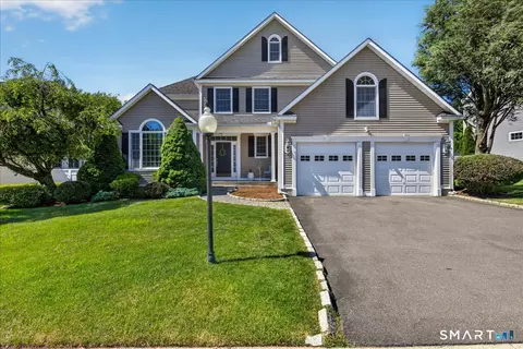 23 Randolph Farm Rd, Milford, CT 06460