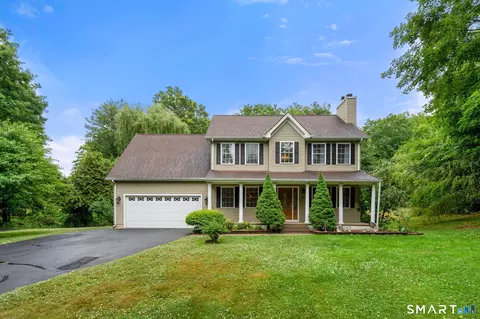 117 David Dr, Middletown, CT 06457