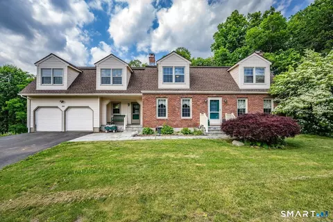 22 Hill Top Dr, Durham, CT 06422