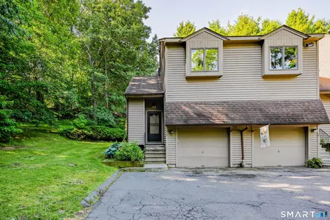 489 Wolcott St #40, Bristol, CT 06010