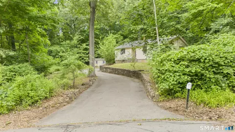 1218 Woodruff St, Southington, CT 06489