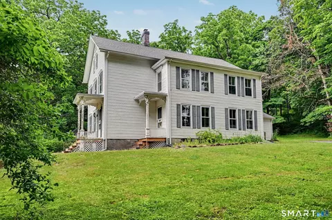 Exterior - 33 Hatch Rd, Bridgewater, CT 06752 photo 14 of 15