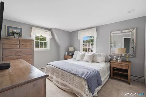 Bedroom - 4 Ireland Rd, Wethersfield, CT 06109 photo 5 of 9
