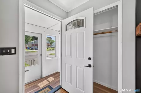 Entry Way - 82 Crystal St, Wethersfield, CT 06109 photo 1 of 3