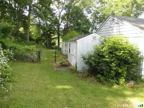 Exterior - 20 Maple Ter, Ledyard, CT 06339 photo 6 of 7
