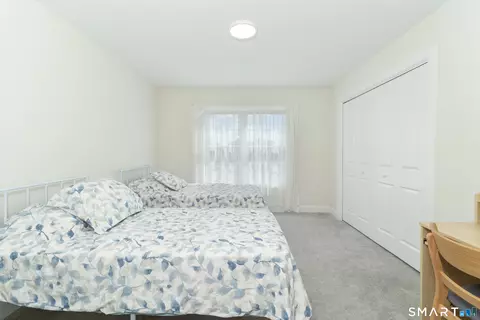 Bedroom - 2 Iris Ct, Cromwell, CT 06416 photo 3 of 6