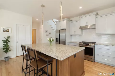 Kitchen - 2 Iris Ct, Cromwell, CT 06416 photo 2 of 2