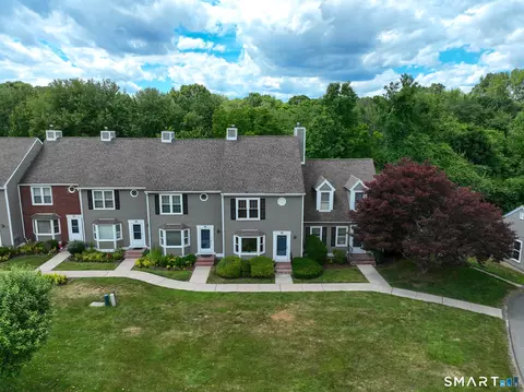 214 Georgetown Dr #214, Glastonbury, CT 06033