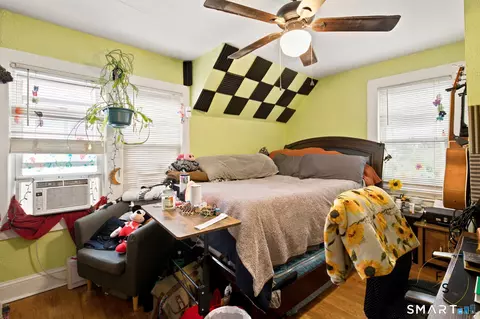 Bedroom - 182 Broad St, Norwich, CT 06360 photo 1 of 6