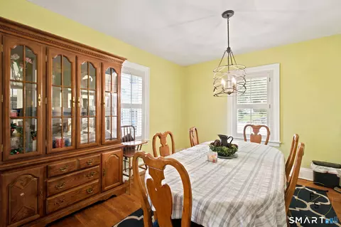 Dining - 182 Broad St, Norwich, CT 06360 photo 1 of 3