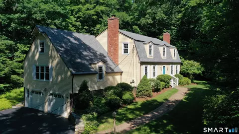 89 Summer Hill Rd, Madison, CT 06443
