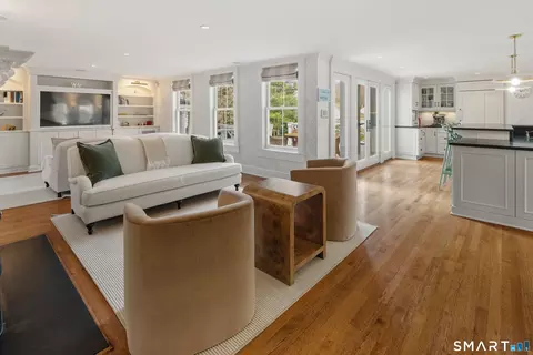 Living - 5 Middlesex Rd, Darien, CT 06820 photo 4 of 6