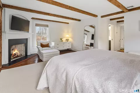 Bedroom - 5 Middlesex Rd, Darien, CT 06820 photo 2 of 6