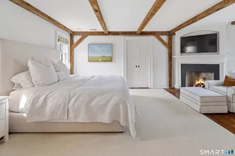 Bedroom - 5 Middlesex Rd, Darien, CT 06820 photo 1 of 6