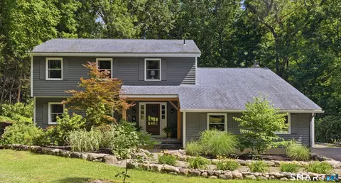 45 Barberry Dr, Burlington, CT 06013