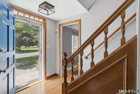 Entry Way - 9 Pond Side Dr, Wethersfield, CT 06109 photo 1 of 1