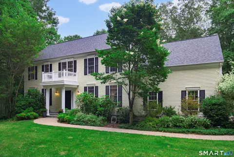 7 Bethke Rd, Killingworth, CT 06419