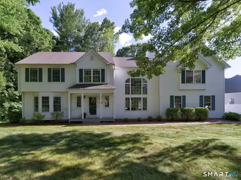 152 Chase Hollow Ln, Glastonbury, CT 06033