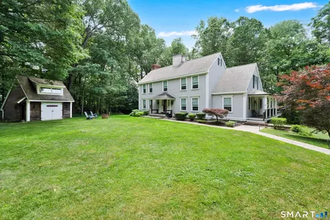 68 High St, Portland, CT 06480