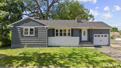 166 Collis St, West Haven, CT 06516